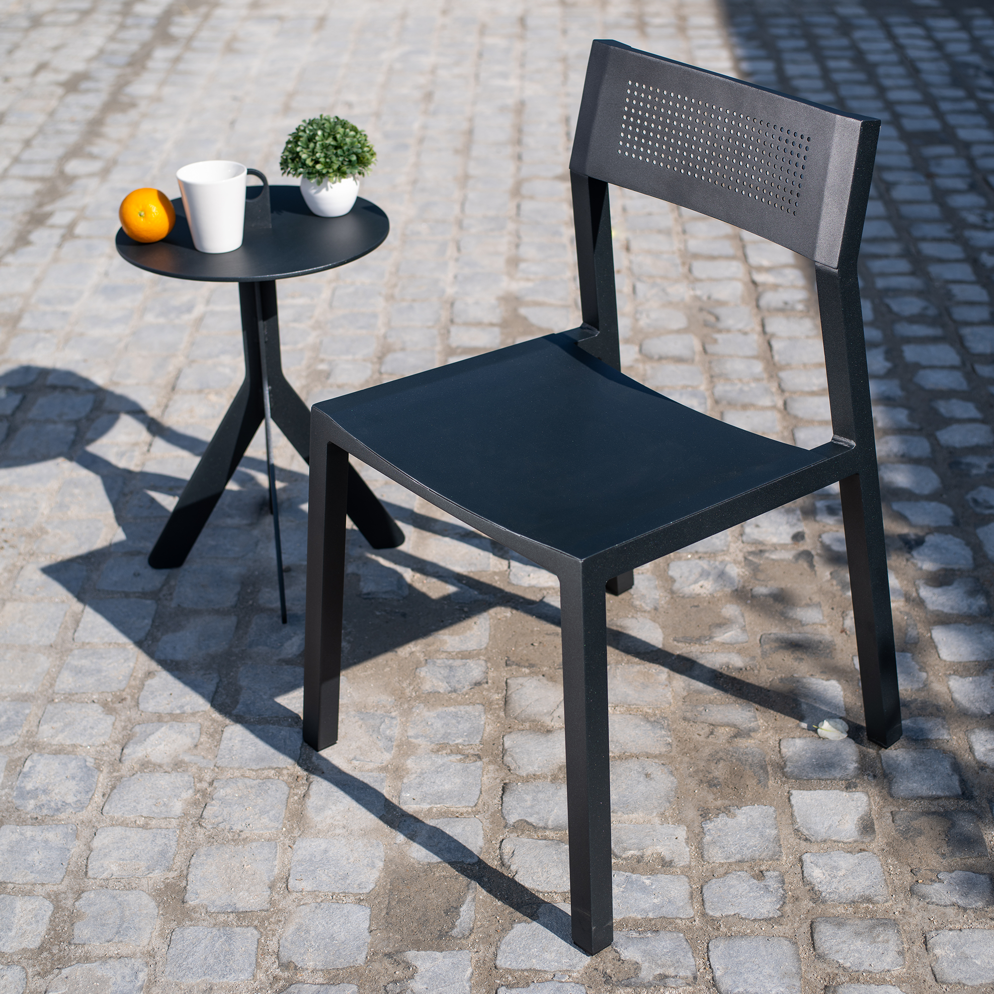 EQ Outdoor Chair - Brown