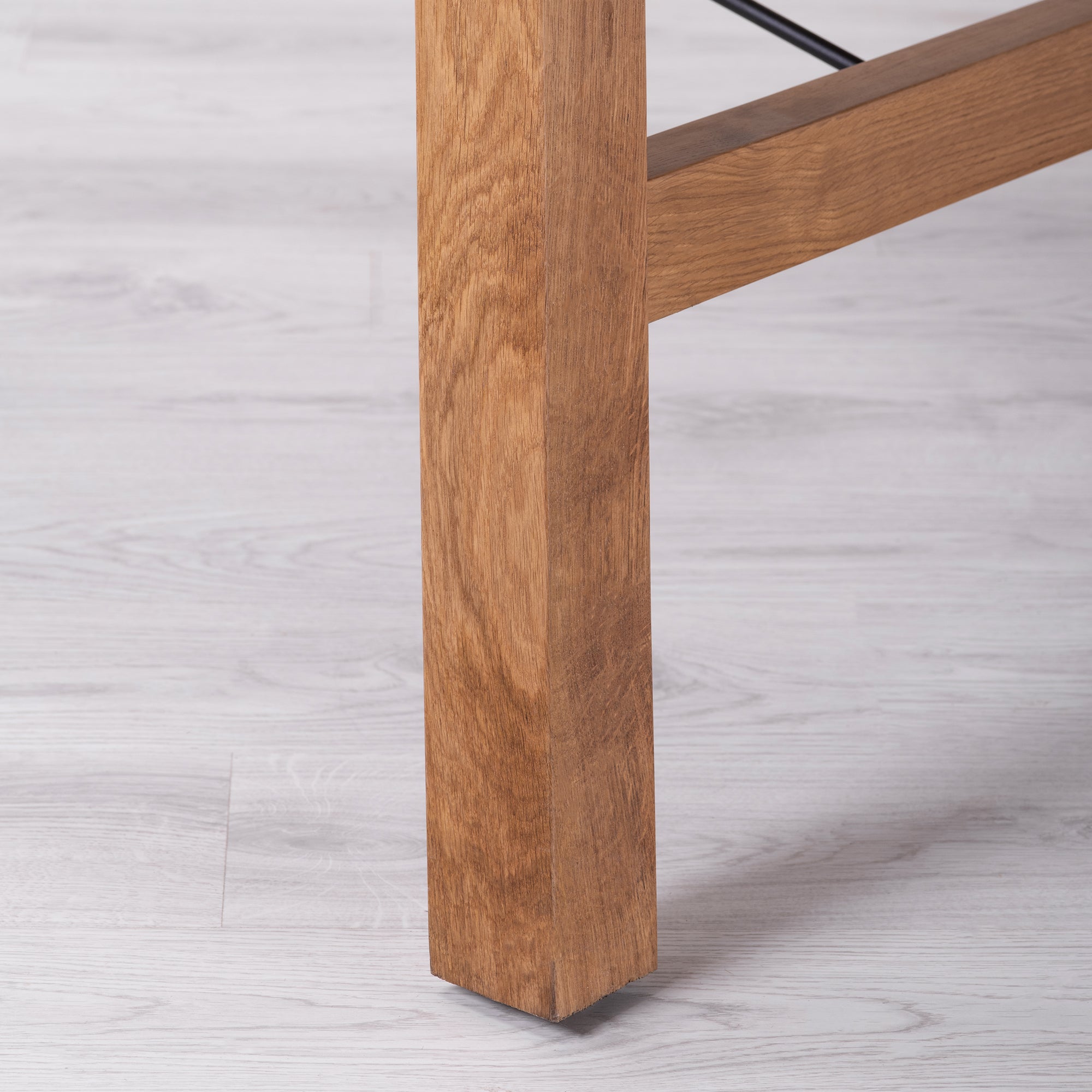 Aster Dining Table - 6 Seater - Walnut