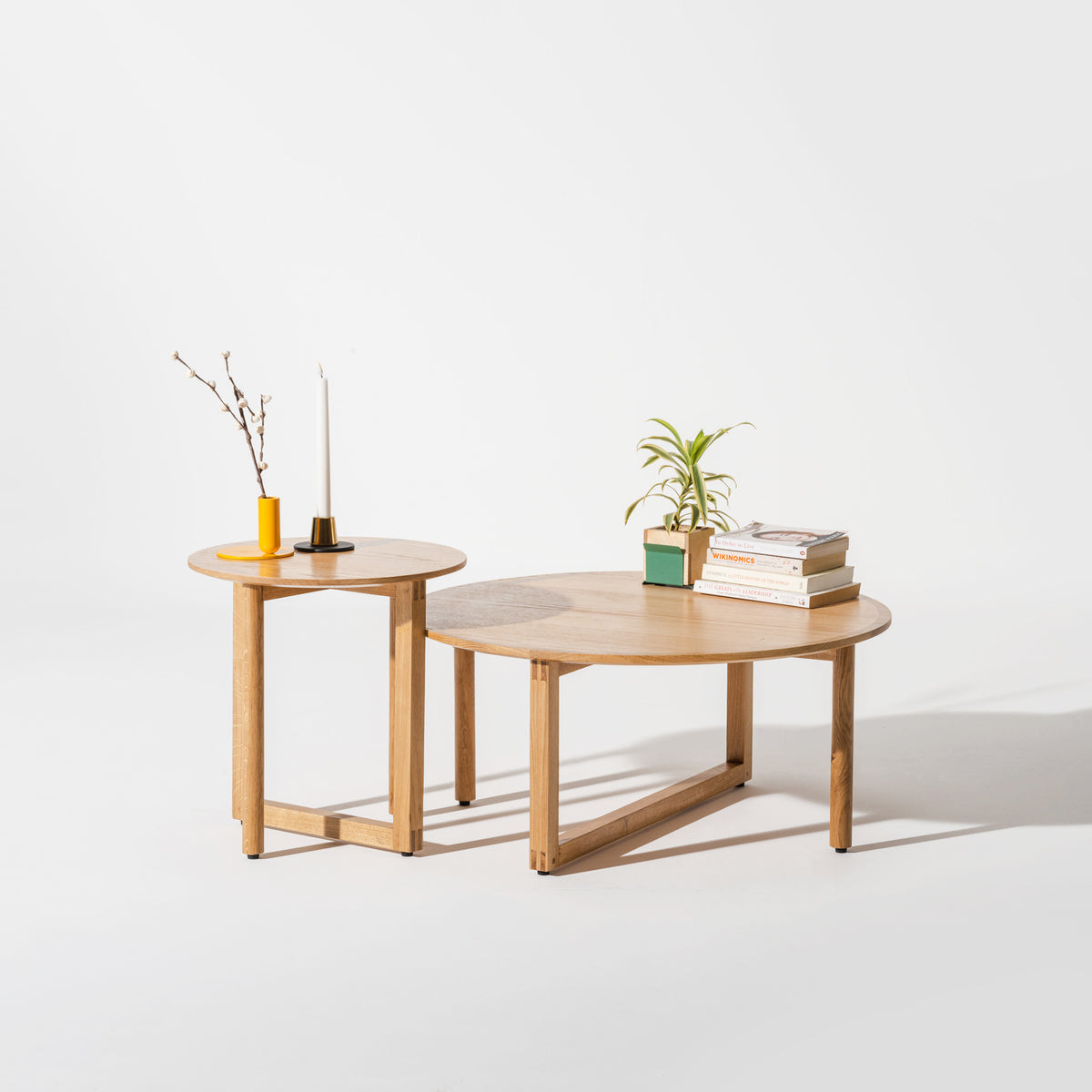 Loop Center Table M