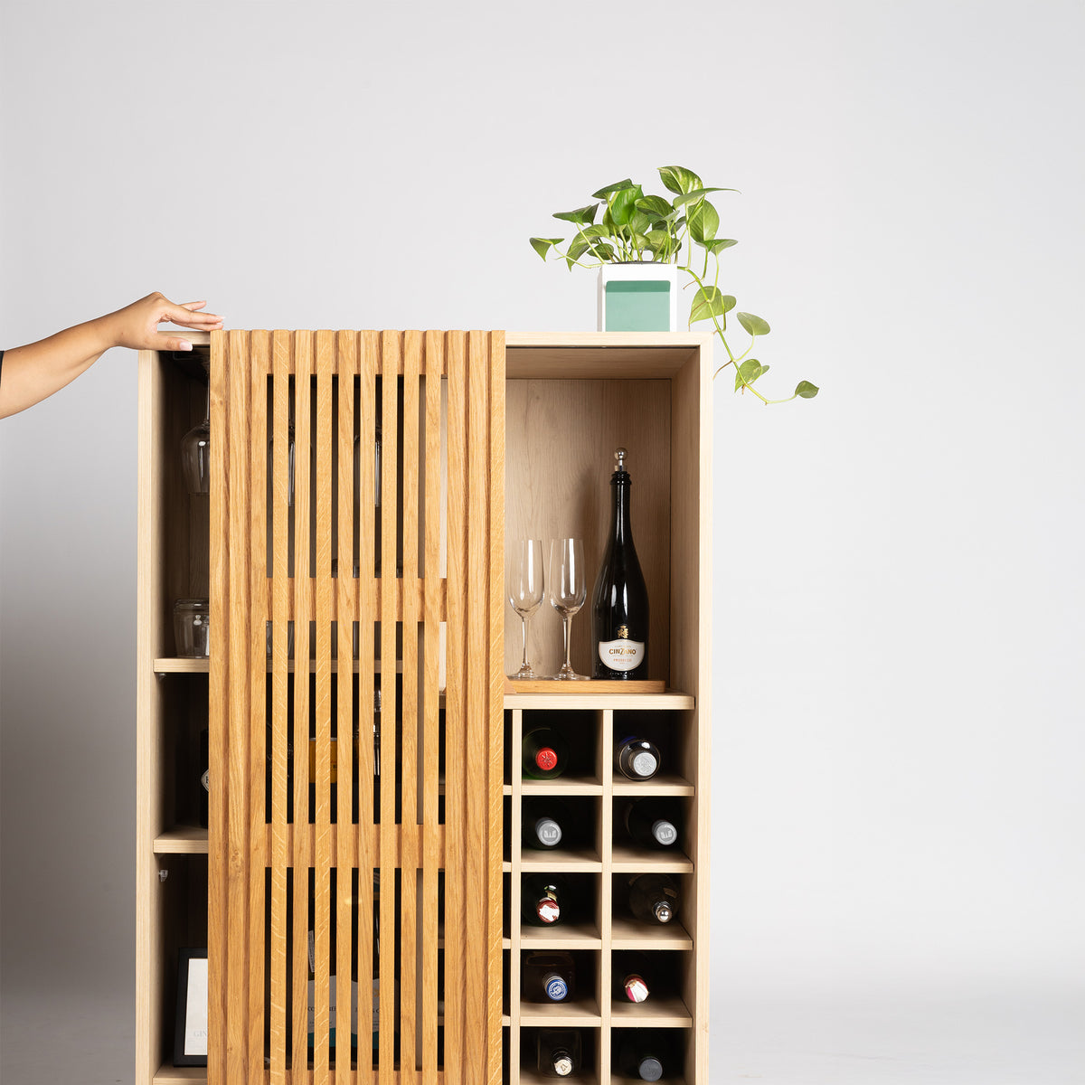 Slide Home Bar - Oak Laminate